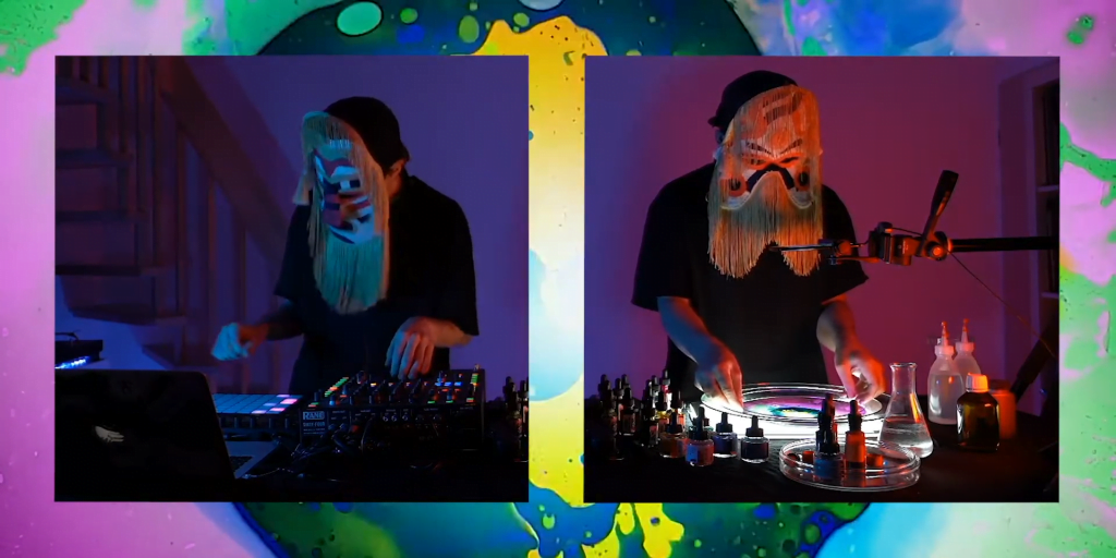 The musical duo Dengue Dengue Dengue performing.