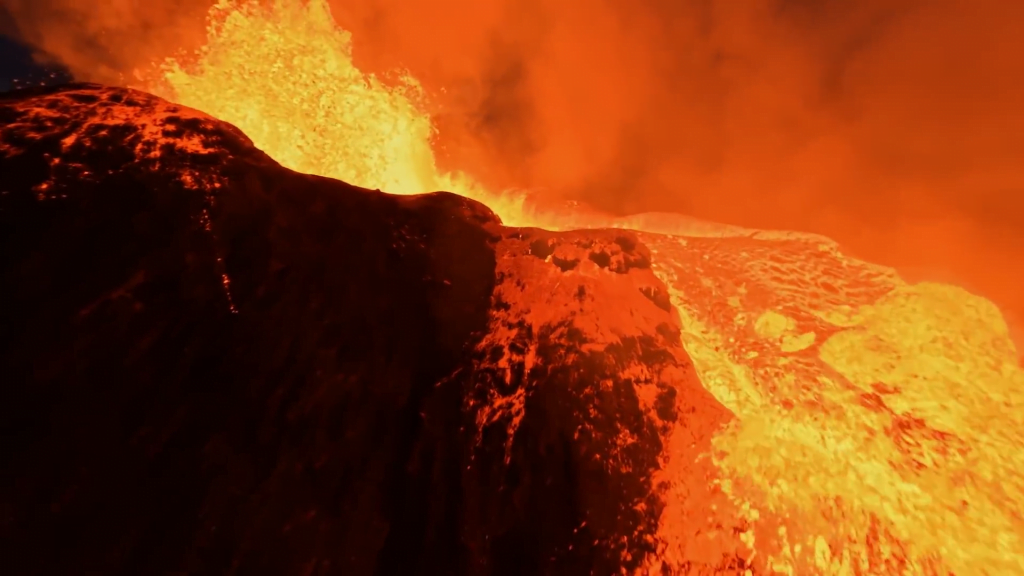 This seems crazy close, even for a drone! This seems crazy close, even for a drone!