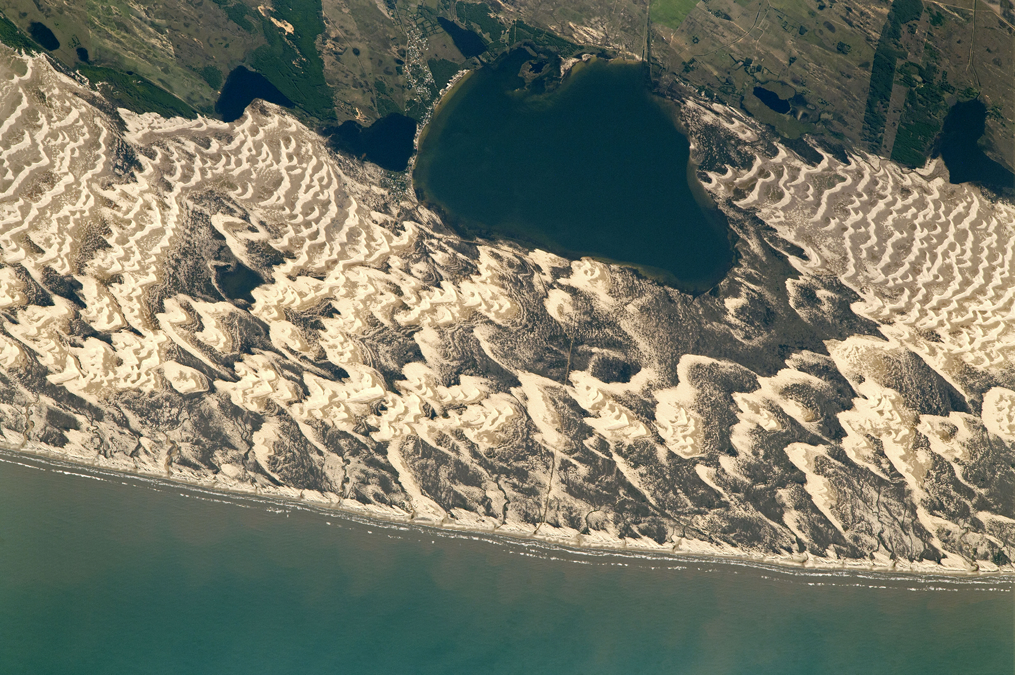 An astronaut photo captured this dune field on the coast of southern Brazil.