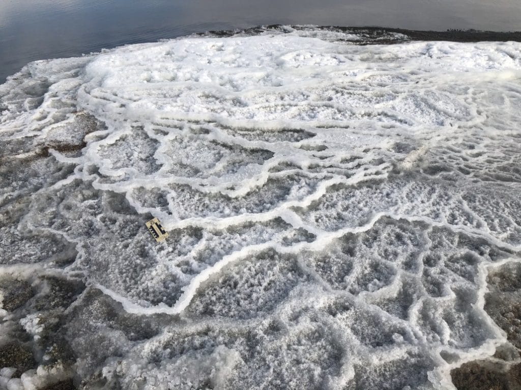 Mirabilite mounds resemble Yellowstone's Mammoth Hot Springs.