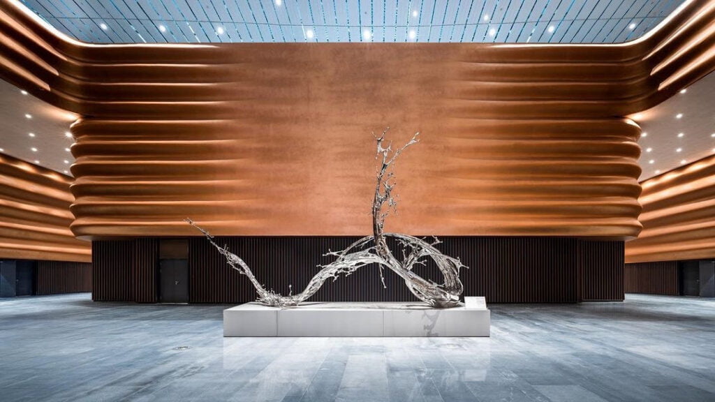 Public installation of Zheng Lu's artwork.