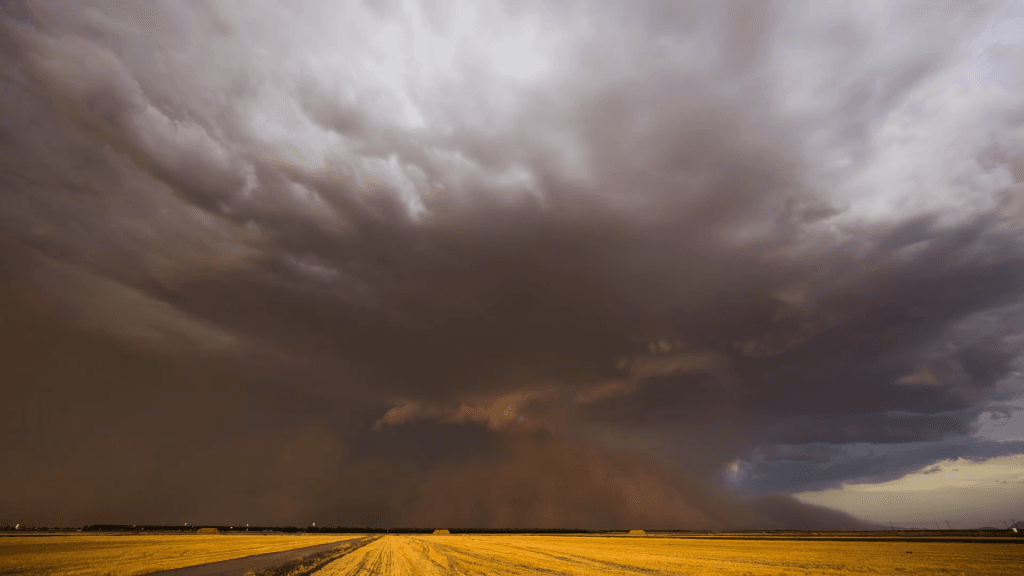 Image from "Inferno" by Mike Olbinski.
