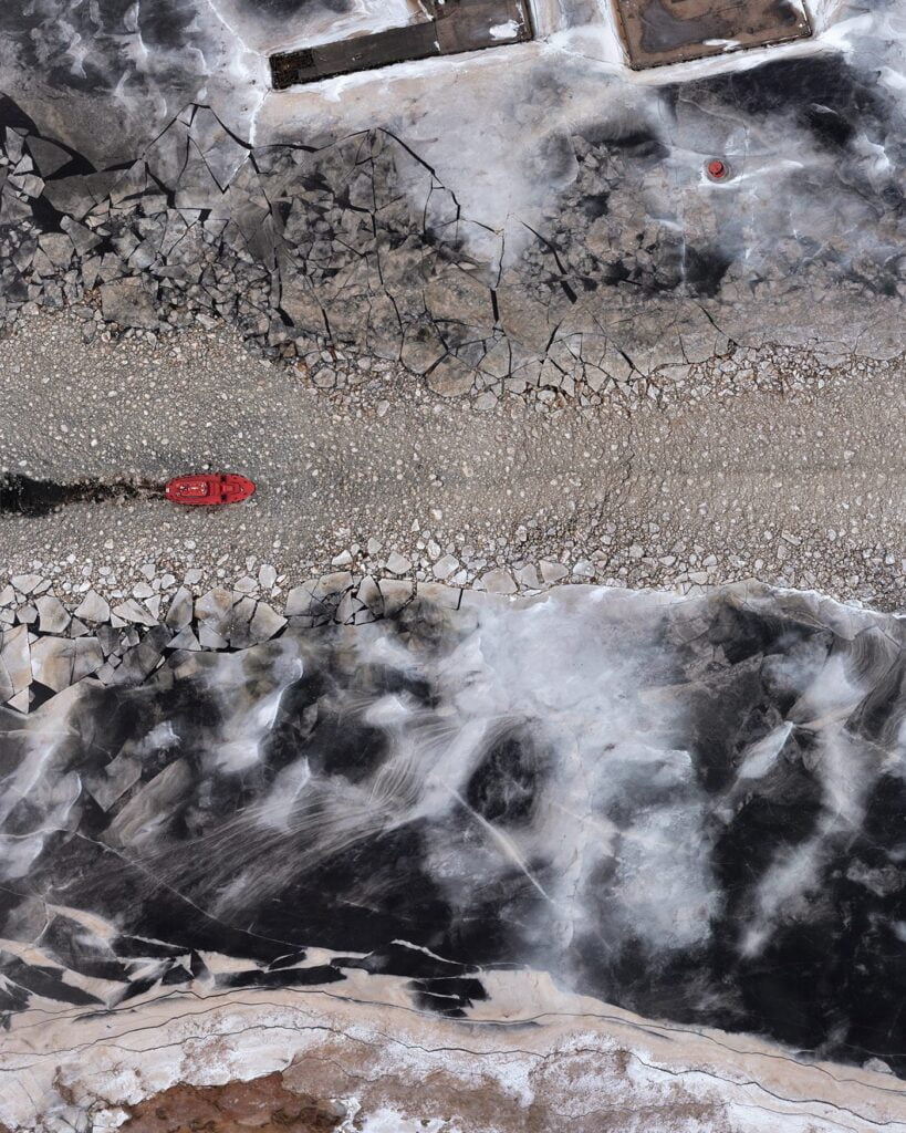 Photo by Bernhard Lang.