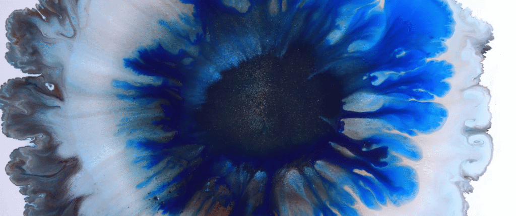 Image from &quot;Momentum&quot; by Vadim Sherbakov.