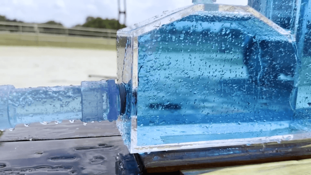 The bubbles get separated from the flow here.