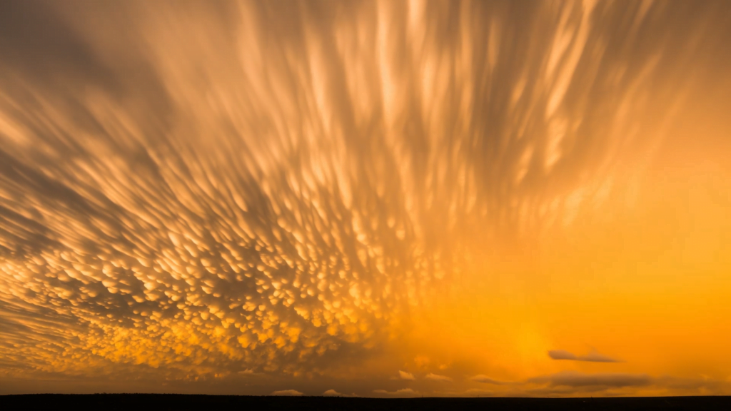 From "Vorticity 5" by Mike Olbinski. From "Vorticity 5" by Mike Olbinski.